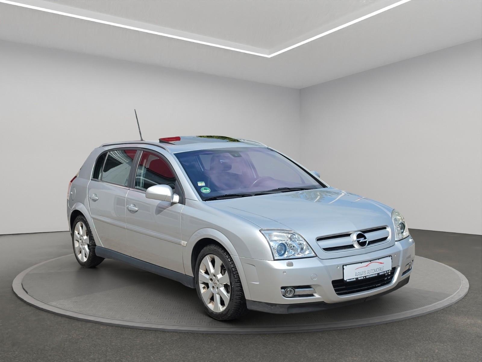 Opel Signum 2004 — вигляд ззаду