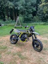 SWM sm 125r  - SWM SM 125