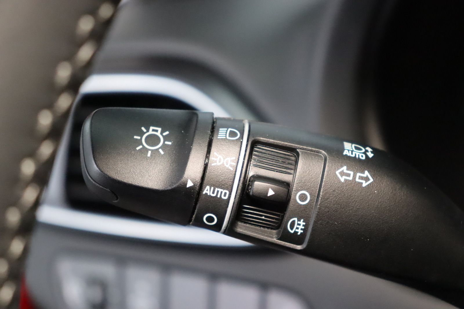 Fahrzeugabbildung Hyundai i30 1.4 T-GDI N-Line * 1. Hand Werksgarantie bis