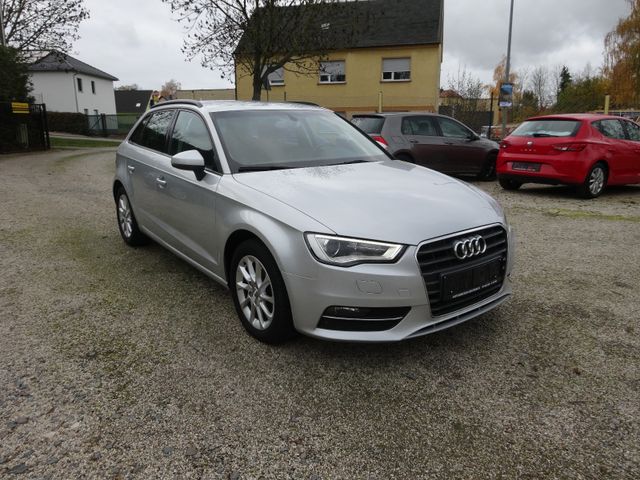 Audi A3 Sportback attraction Bi Xenon,Navi,Bluetooth