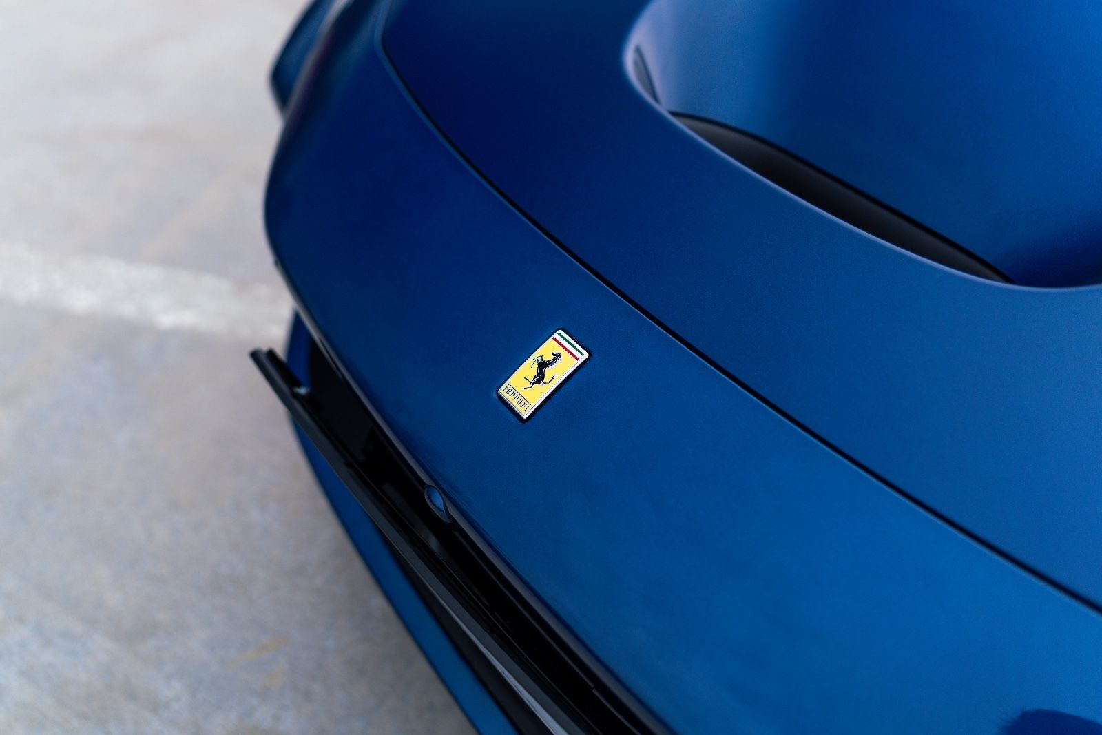 Fahrzeugabbildung Ferrari F8 Spider*Karbon*ADAS*Lift*Display*Surround-View