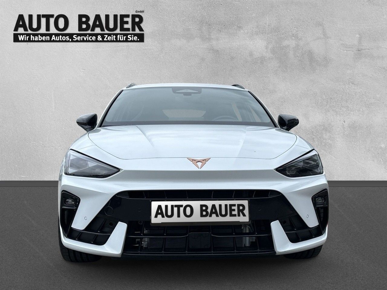 Fahrzeugabbildung CUPRA Leon ST VZ Black Edition 1.5 e-HYBRID 272 PS DSG - mit KI generiert/bearbeitet
