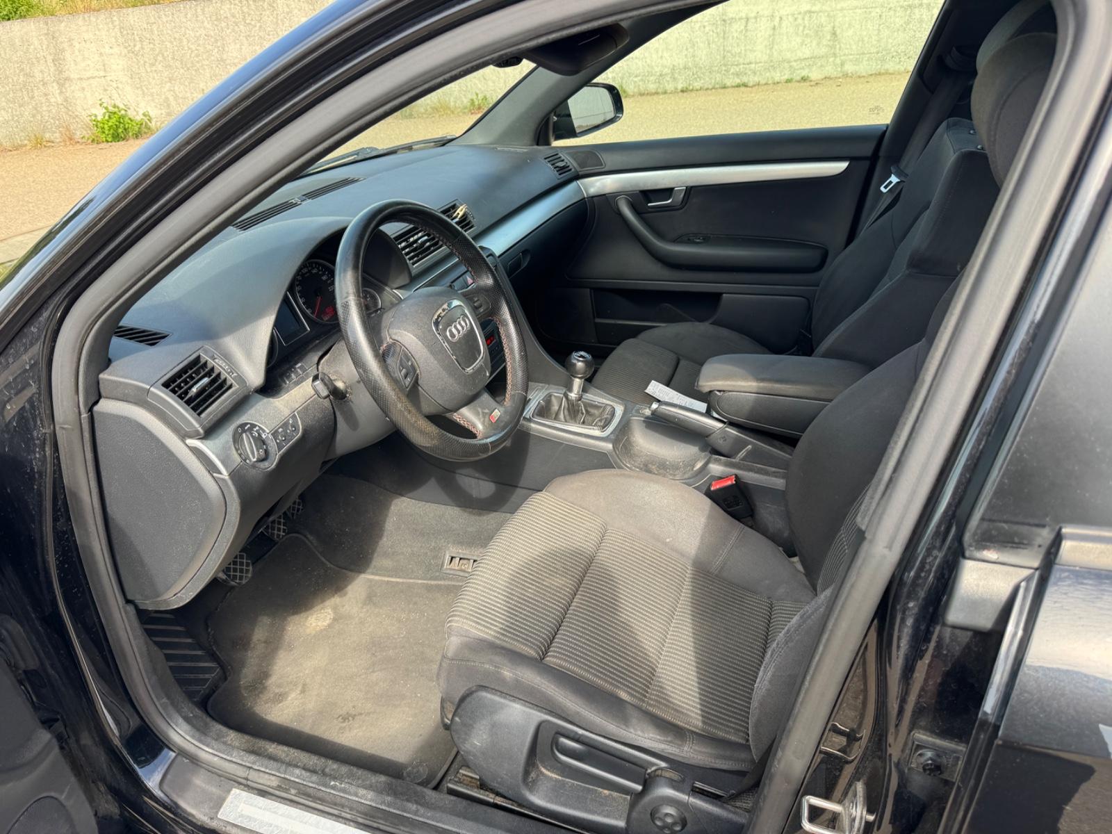 Audi A4 2006 — photo 14