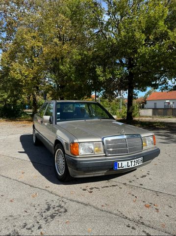 Mercedes-Benz W201 190 2.5 Turbo 