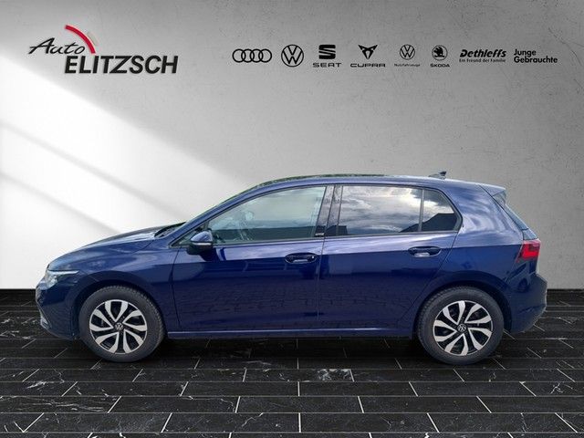 Fahrzeugabbildung Volkswagen Golf VIII TSI Active 5J-Gar Matrix AHK Navi Pano