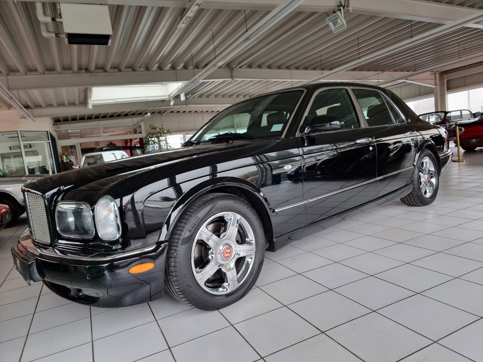 Fahrzeugabbildung Bentley Arnage/2. Hand/Erstlack/Kpl. Historie/Sammler