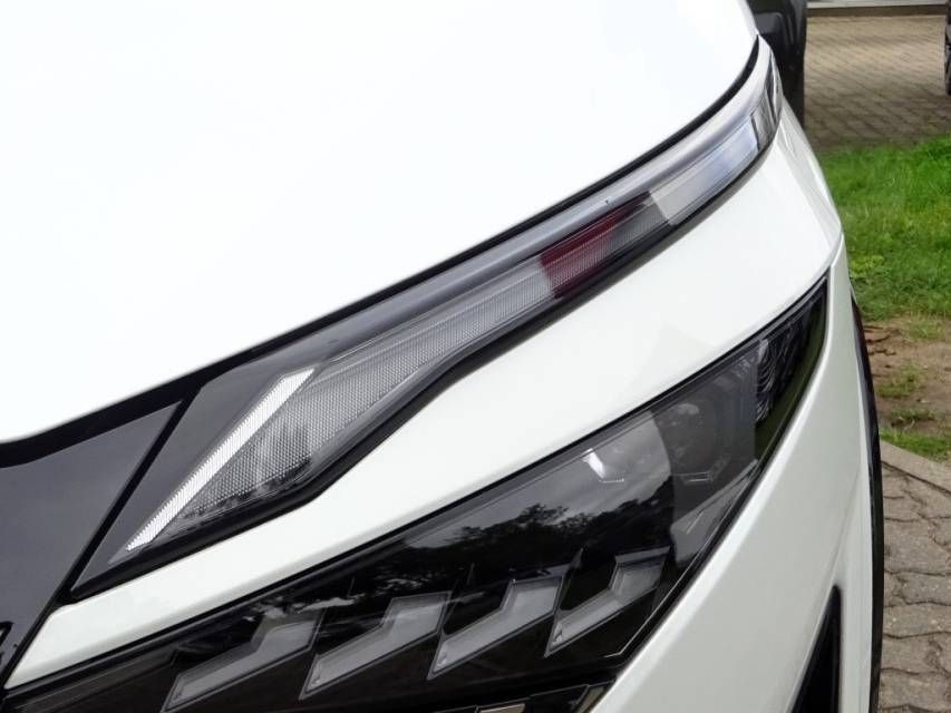 Fahrzeugabbildung Nissan Qashqai 1.3 DIG-T MHEV Automatik Tekna+ ALW