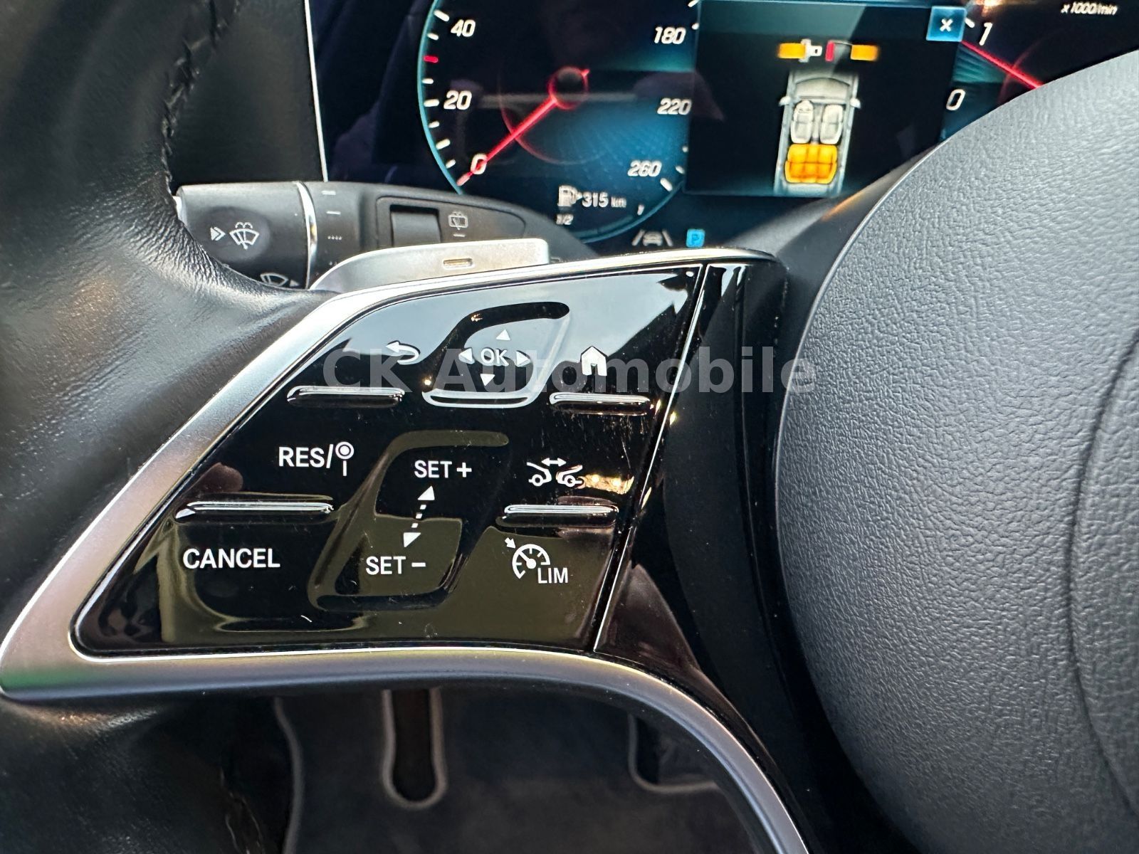 Fahrzeugabbildung Mercedes-Benz E 300de T 4Matic Avantgarde/Navi/360°Kam/LED/AHK