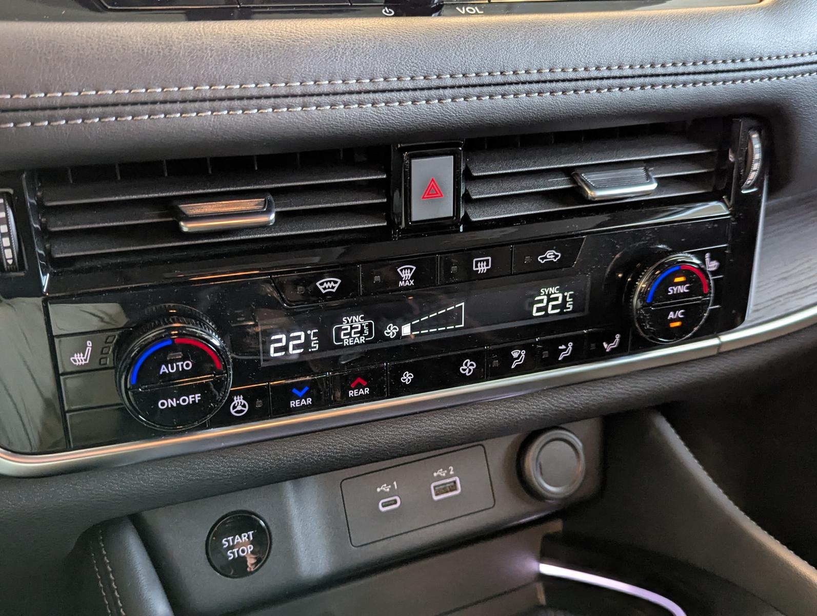 Nissan X-Trail 1.5 e-Power e-4 Tekna Bose HUD LED+ 20", миниатюра 26