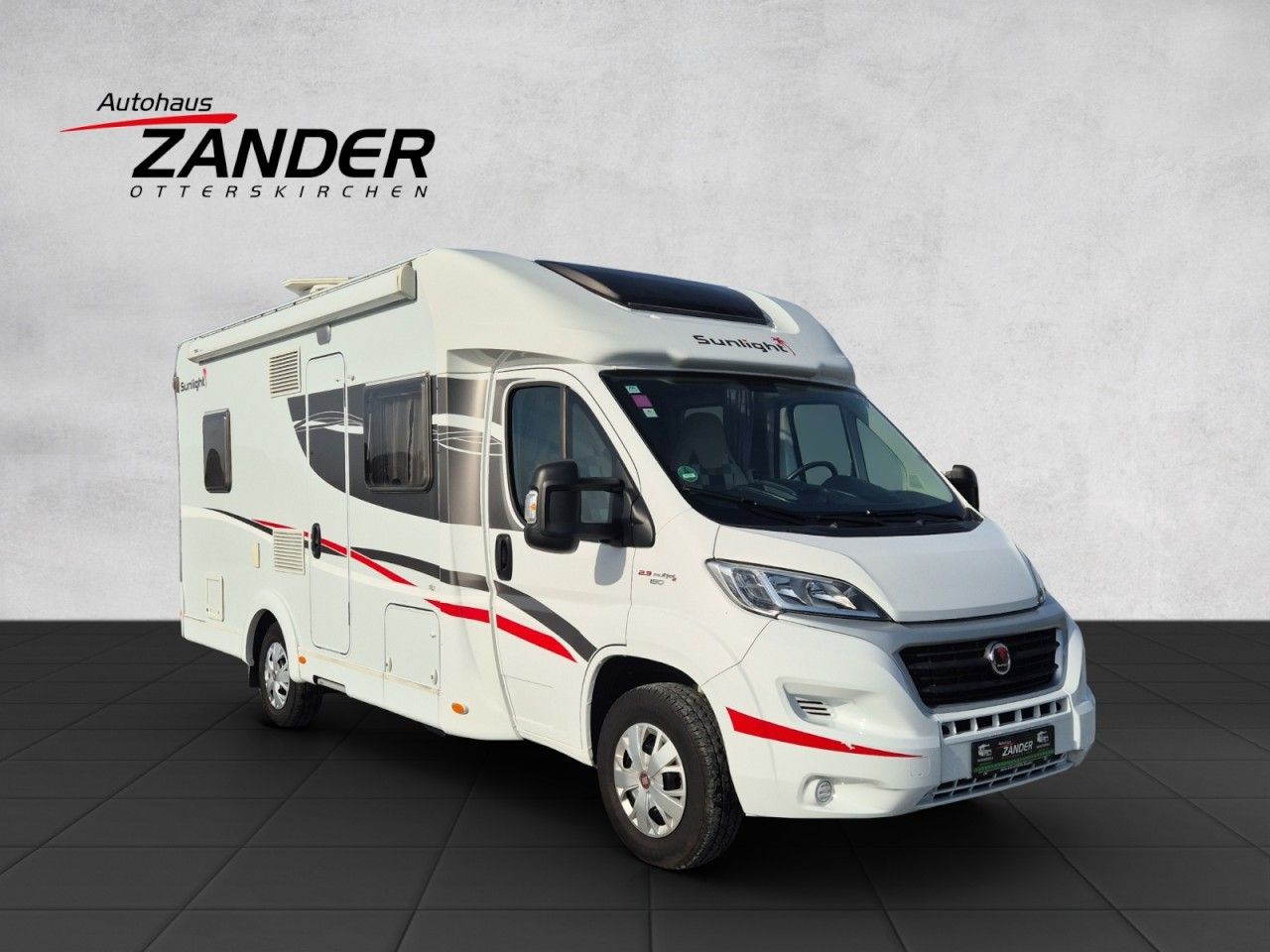 Fahrzeugabbildung Sunlight T 64 AHK TV / SAT - Zahnriemen und Service neu