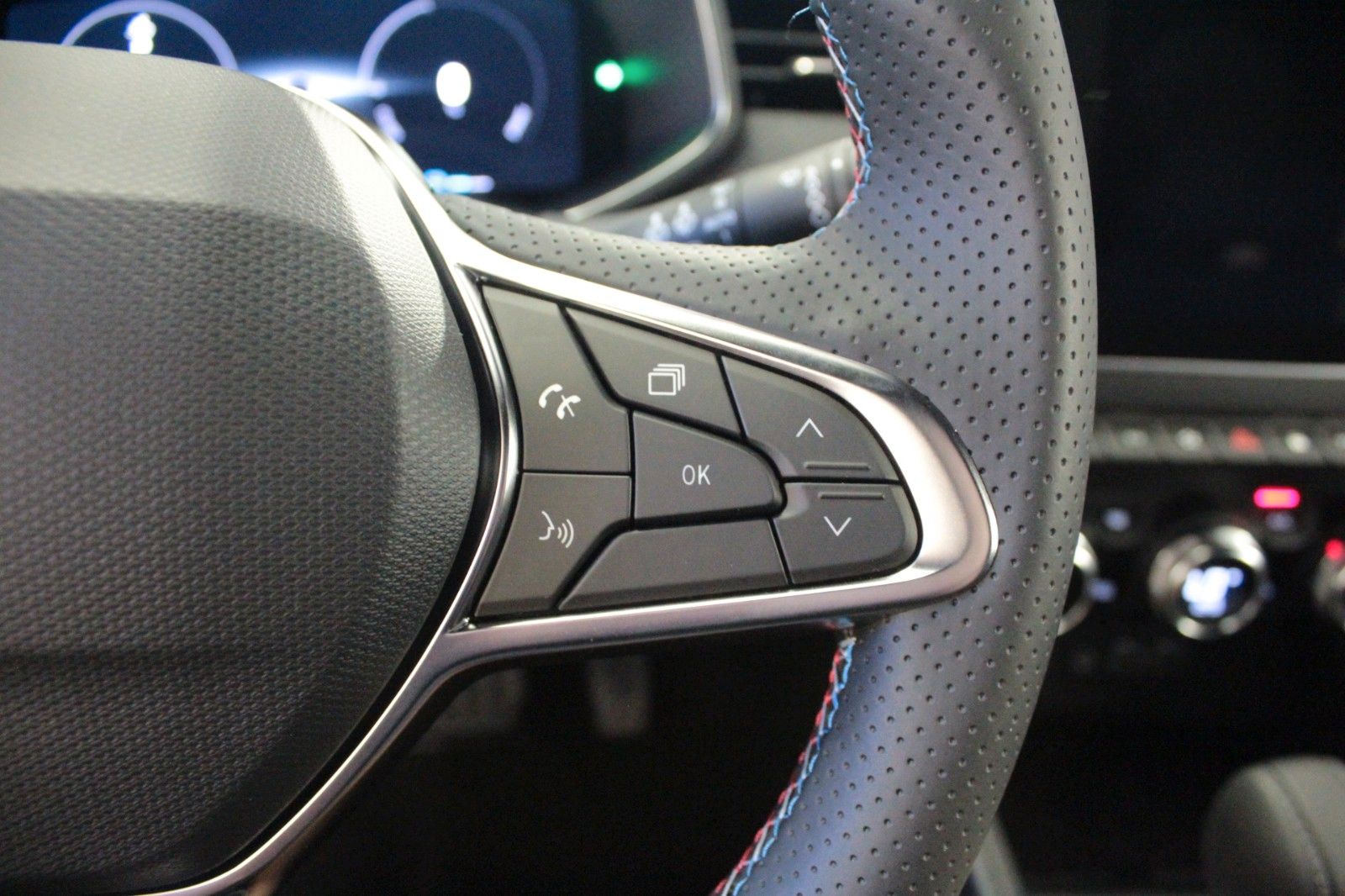 Fahrzeugabbildung Renault Clio E-Tech Full Hybrid 145 Esprit Alpine