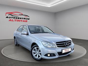 صورة 2 لـ 2012 Mercedes-BENZ C 220