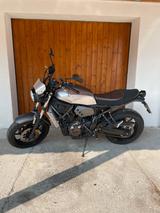 Yamaha Top Zustand | Frischer Service | Nur 9.480 km - Offers matching your search criteria