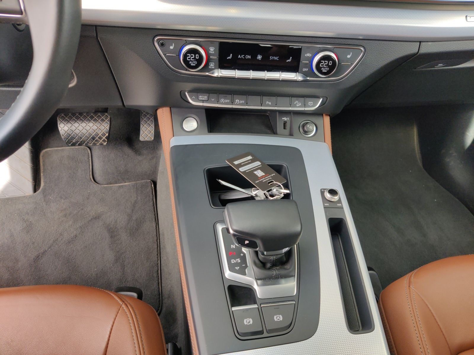 Audi Q5 Sportback 45 TFSI q. S-Tronic. AHK HuD Mat foto 11