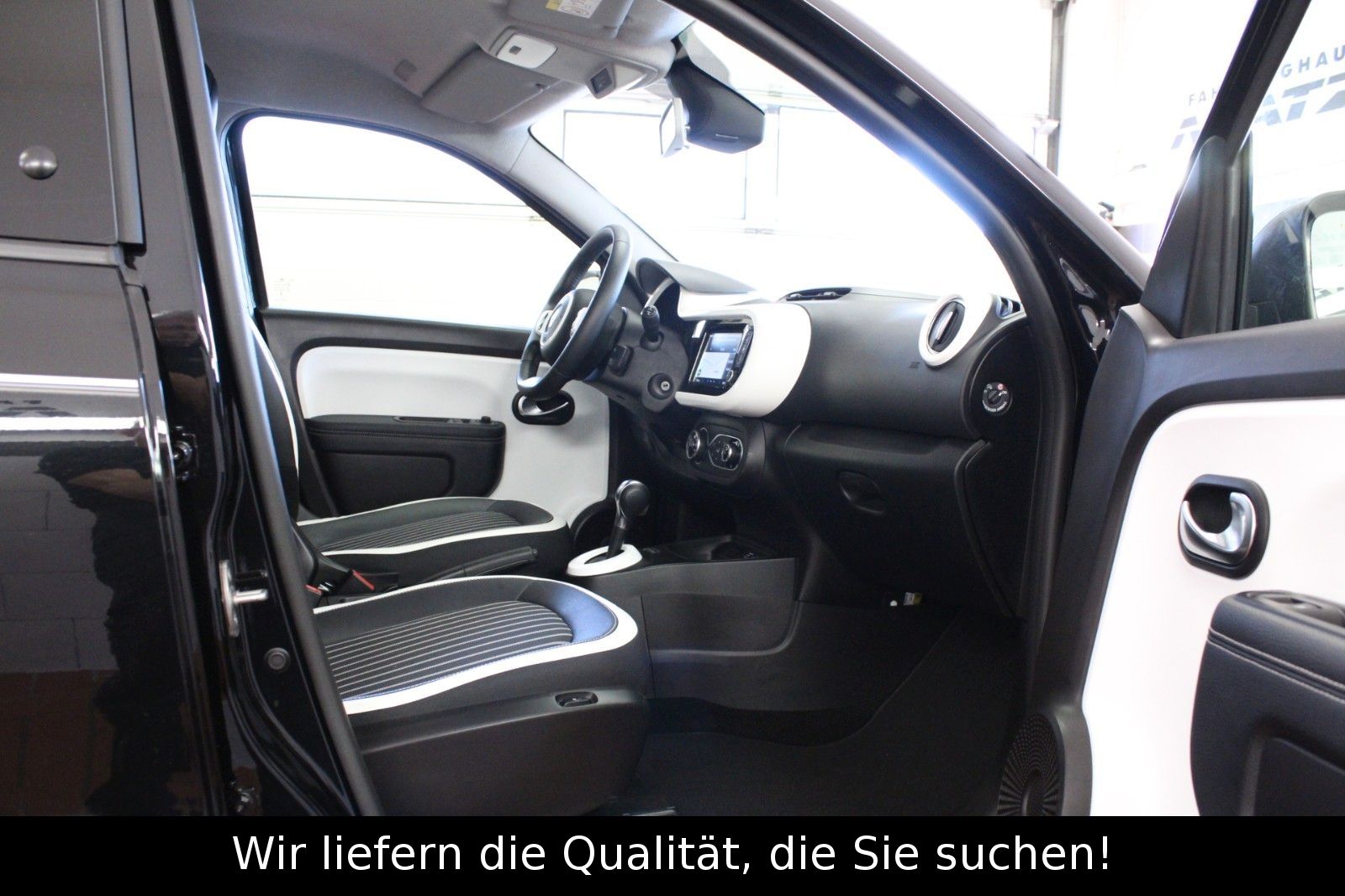 Fahrzeugabbildung Renault Twingo E-Tech 100% elektrisch*Paket Techno*Kamer