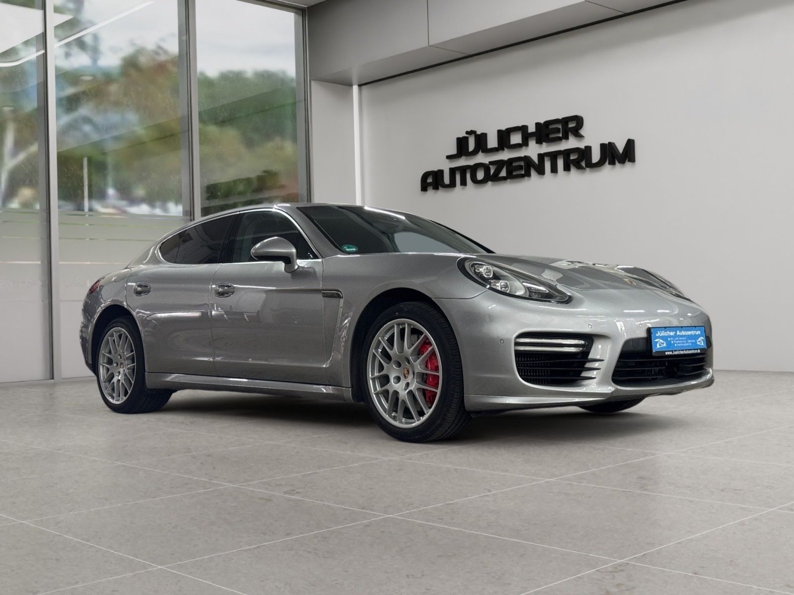 Porsche Panamera Turbo