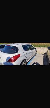 Peugeot 308 1.6 HDI - Peugeot 308 Gebrauchtwagen in Osnabrück