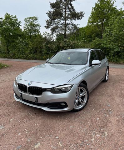 BMW Bmw 318d Touring Facelift 150Ps  Automati...