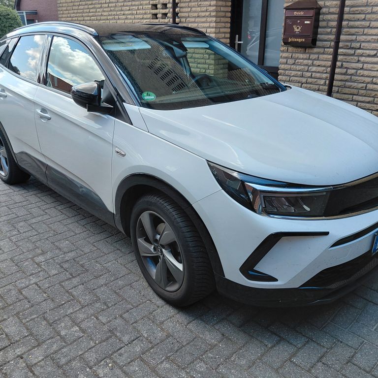 Image of Opel Grandland (X)