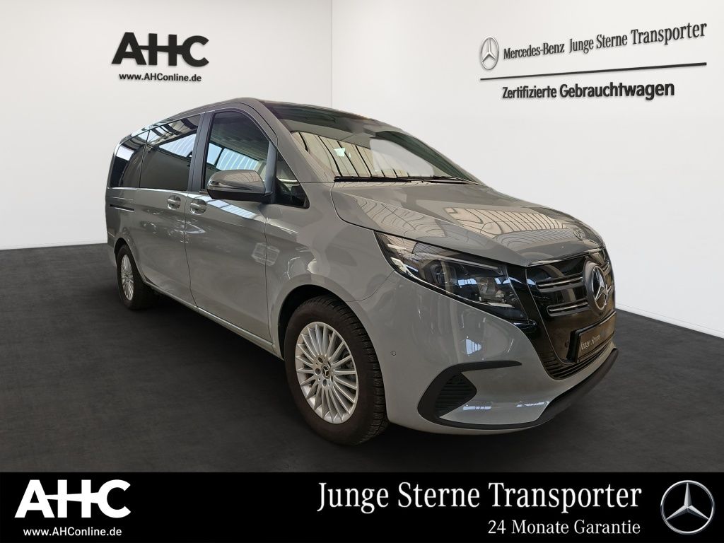 Fahrzeugabbildung Mercedes-Benz EQV 300 lang Nav Distronic Sitzhzg LED RFK Vorkl