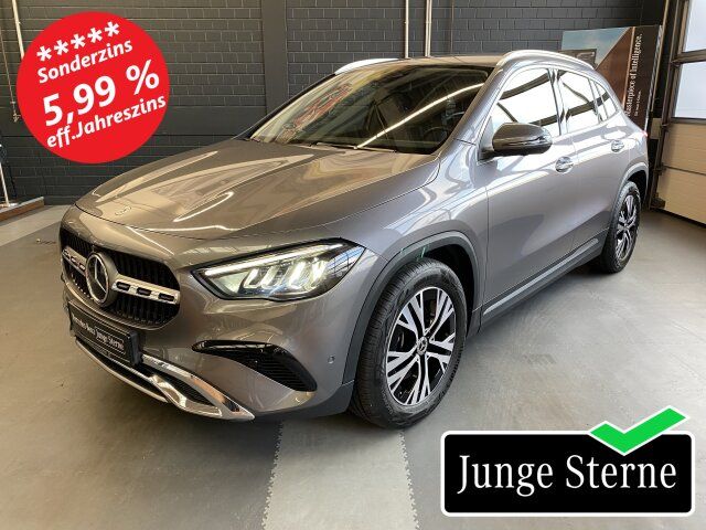 Mercedes-Benz GLA 220d 4M Progressive LED Distronic 360° AHK..