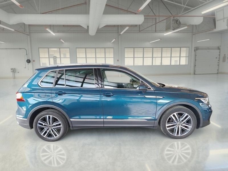 Volkswagen VOLKSWAGEN TIGUAN 2.0 TDI SCR 110KW ELEGANCE DSG imagem 3