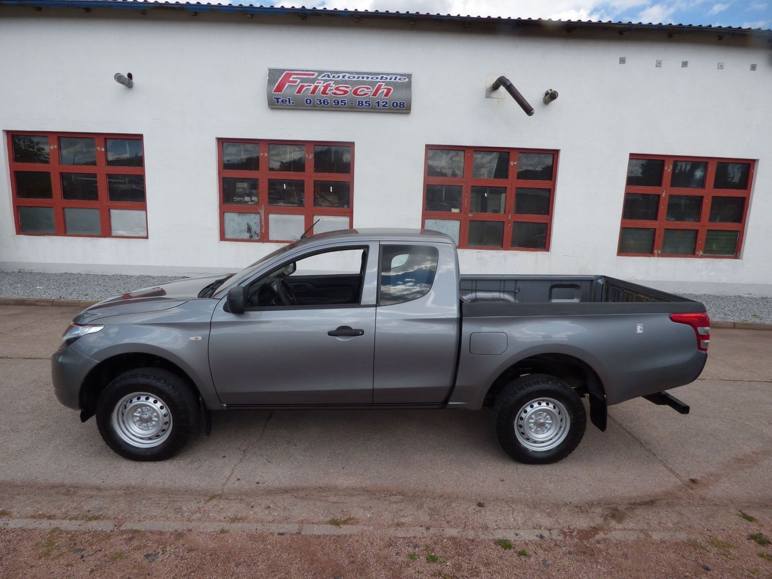 Mitsubishi L200 Club Cab 4WD 1. Hand