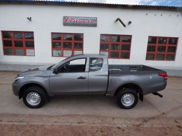 Mitsubishi L200 - 1