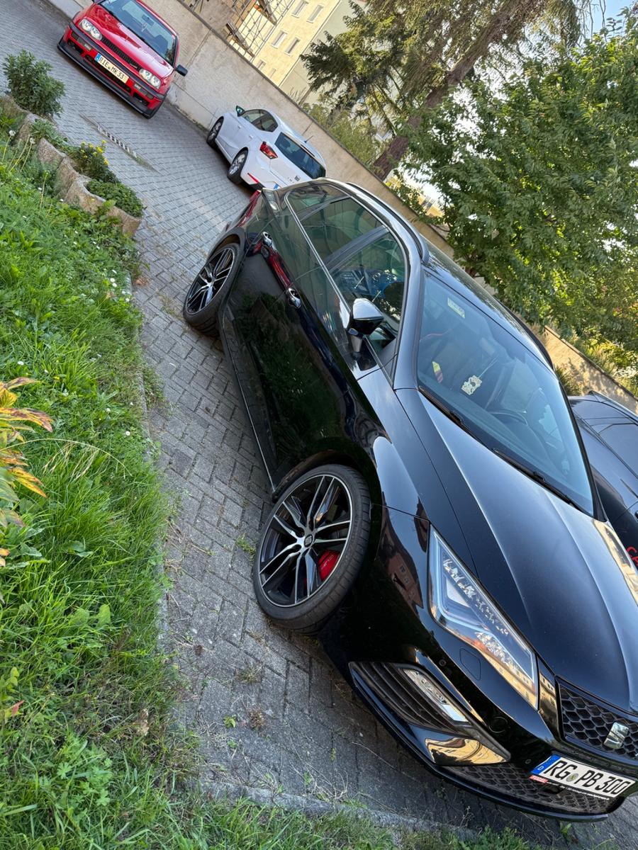 Seat Leon ST 2.0 TSI CUPRA 4Drive DSG CUPRA