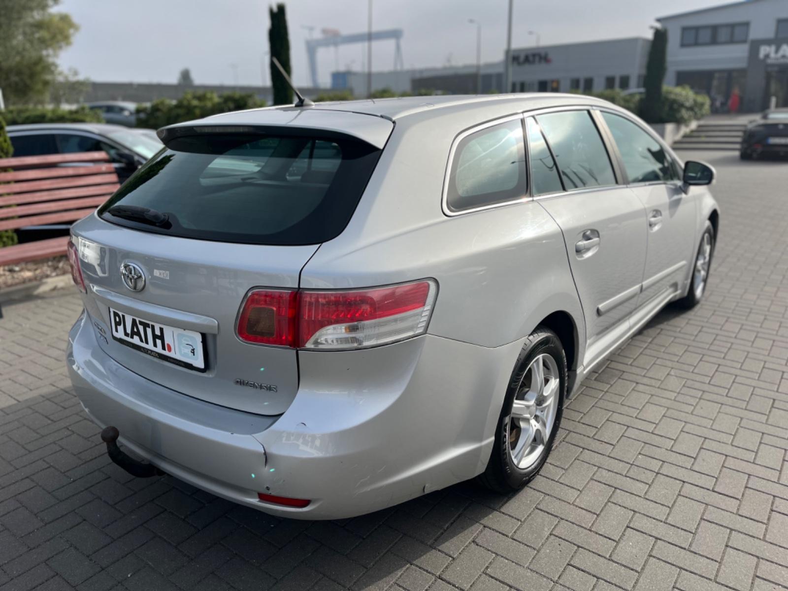Toyota Avensis 2009 — photo 5