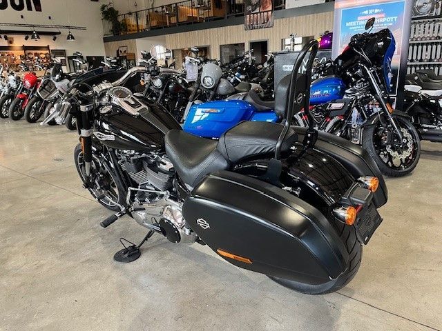 Fahrzeugabbildung Harley-Davidson FLSB Sport Glide 107cui Penzel Auspuff