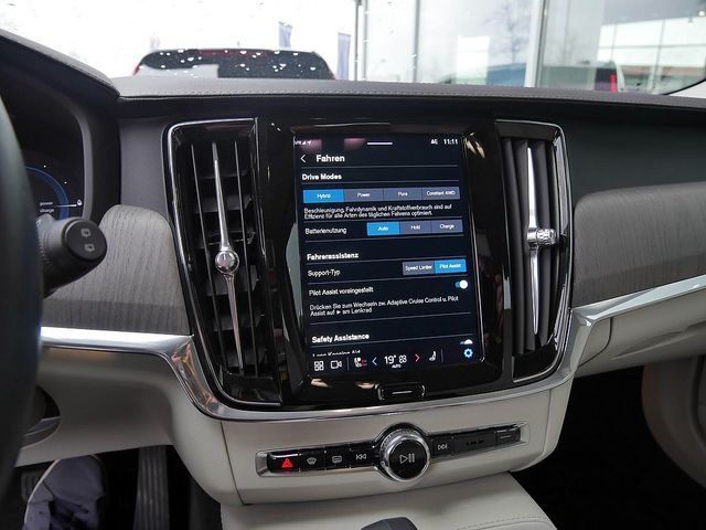 Volvo V90 Kombi 2.0 Plus Dark Recharge Plug-In Hybrid  foto 25