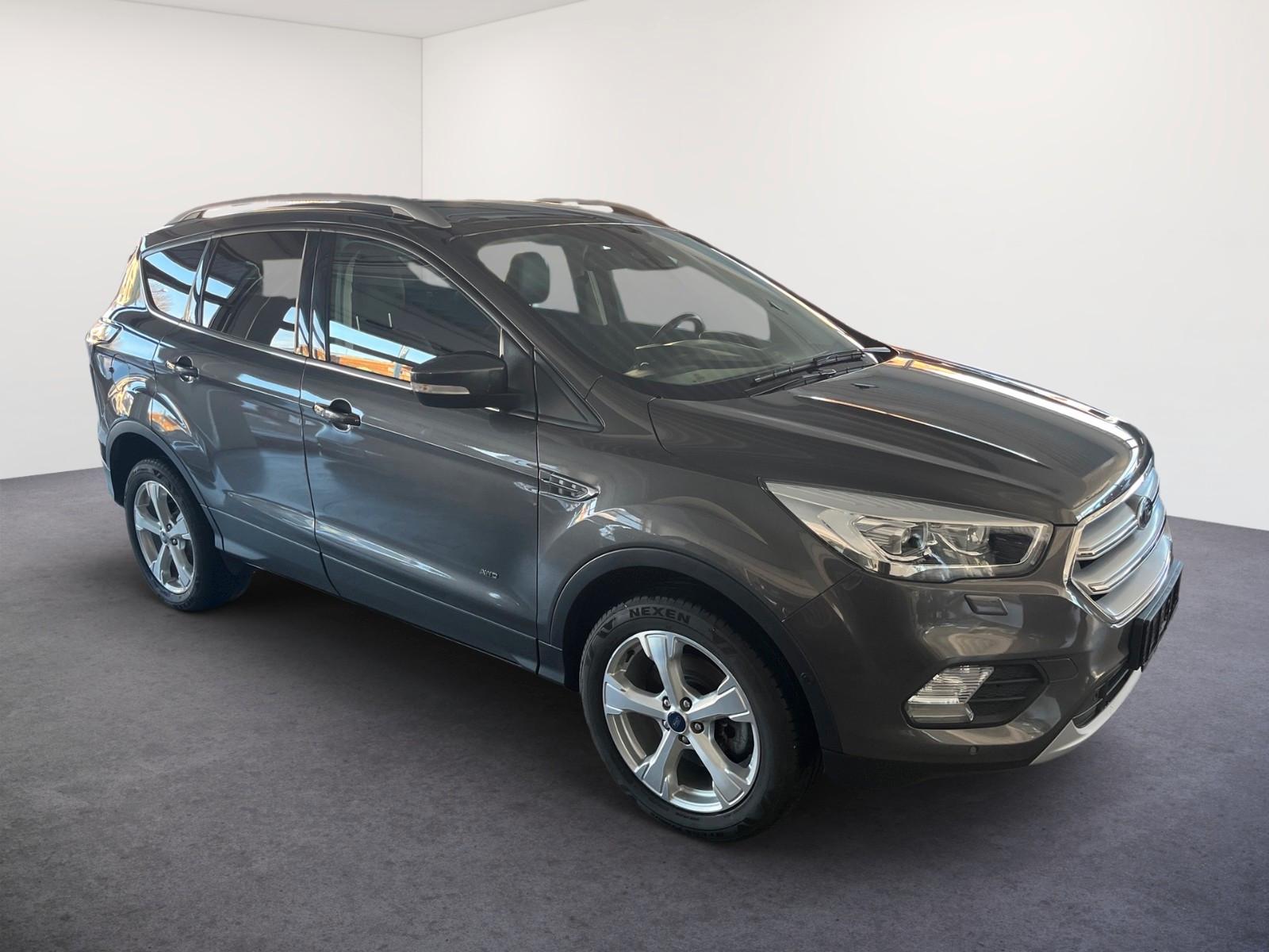 Ford Kuga 2.0 TDCi Titanium 4x4/XENON/NAV/SHZ/AHK