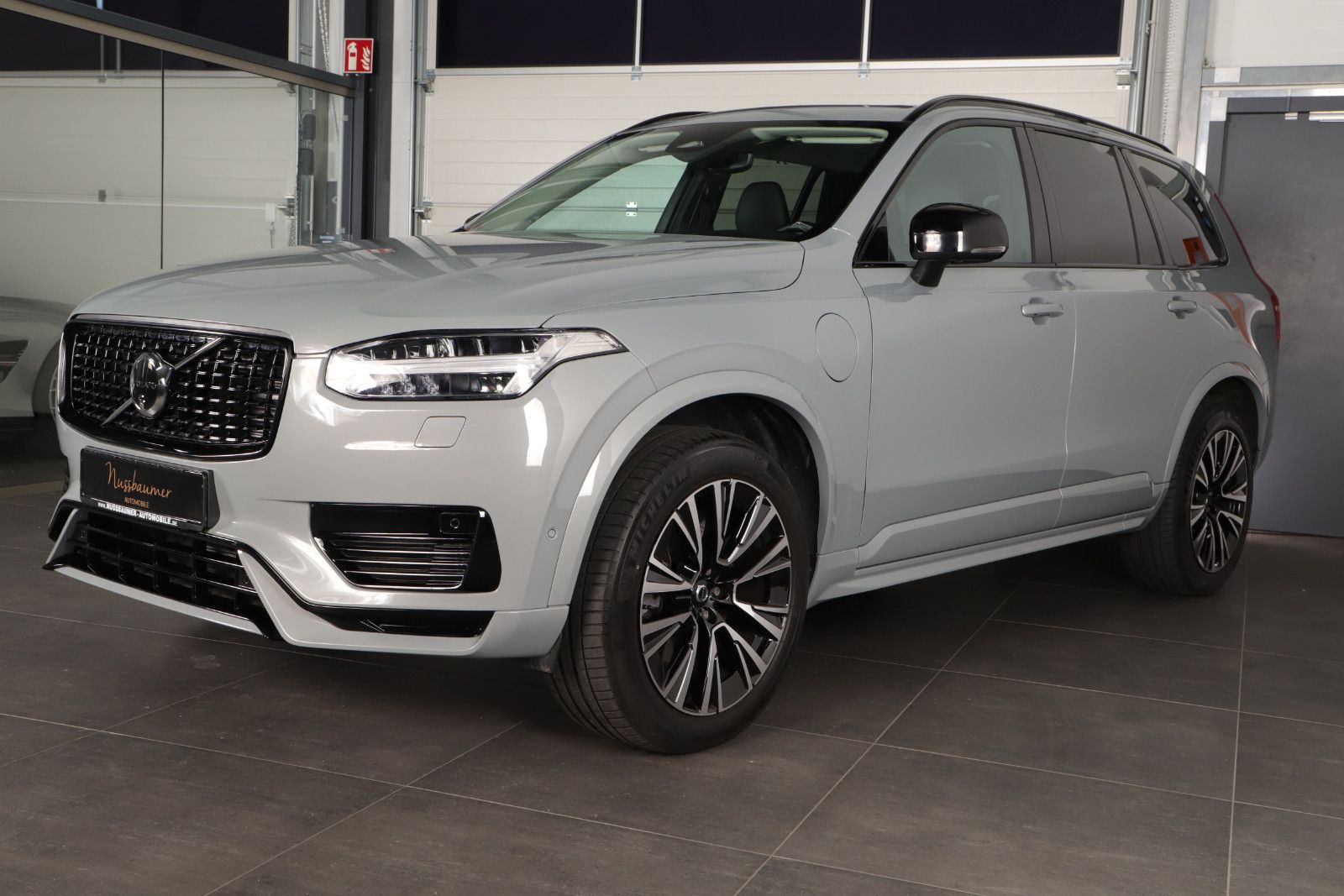 Volvo XC90 T8 AWD Plus Dark Auto SCHIEBEDACH AHK WINTE imagem 2