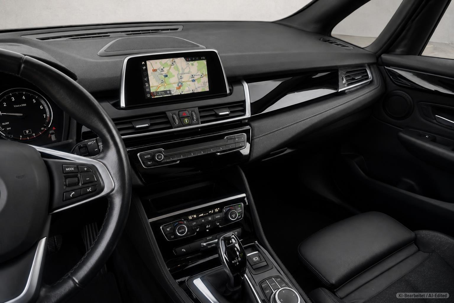 BMW 225 Active Tourer 225 i xDrive Sport Line LED