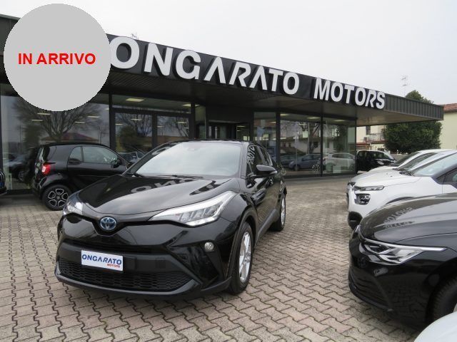 Toyota TOYOTA C-HR 1.8 Hybrid E-CVT Business