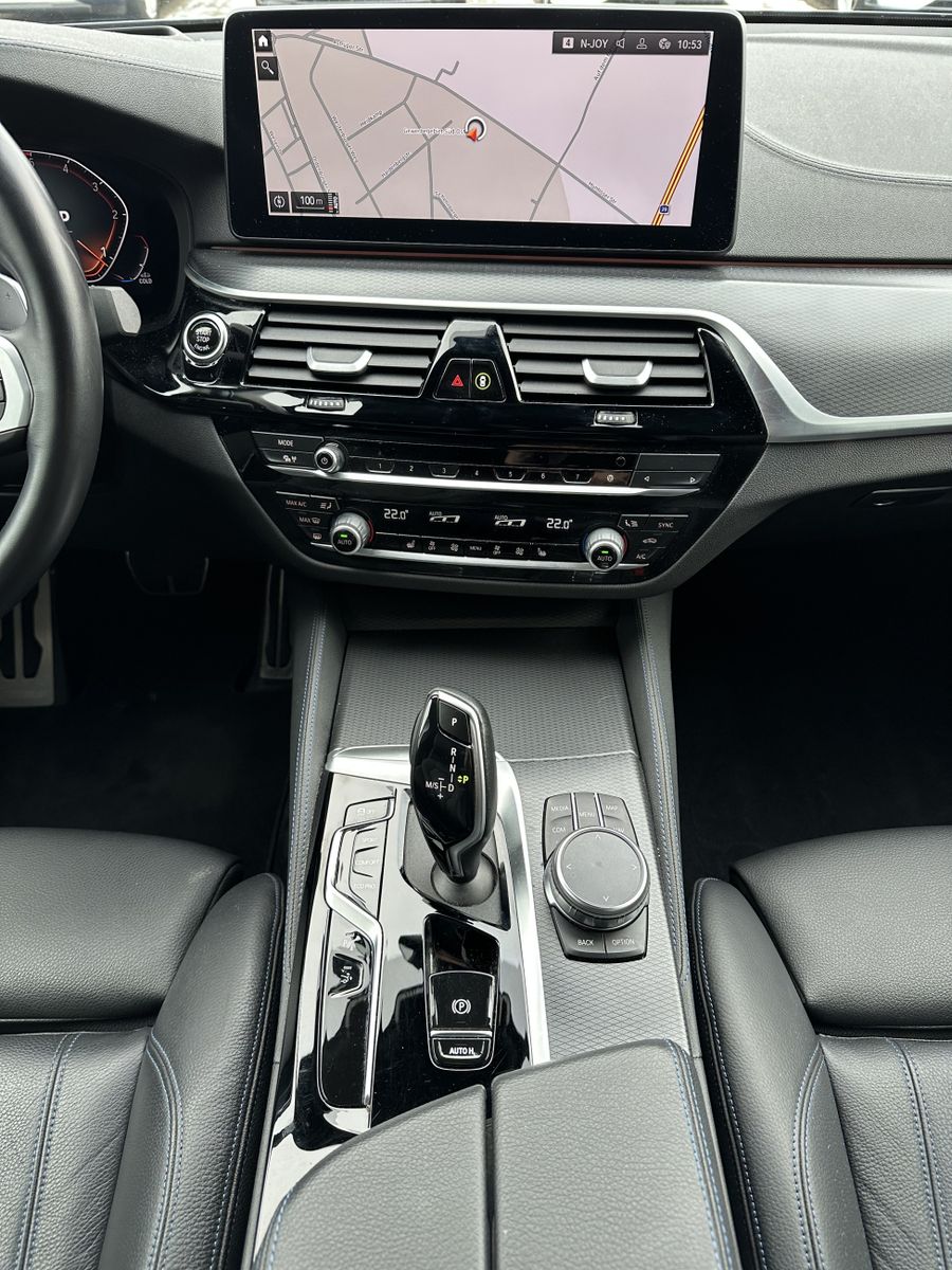 Fahrzeugabbildung BMW 630d Gran Turismo xD M-Sport NAV+LASER+AHK+HUD