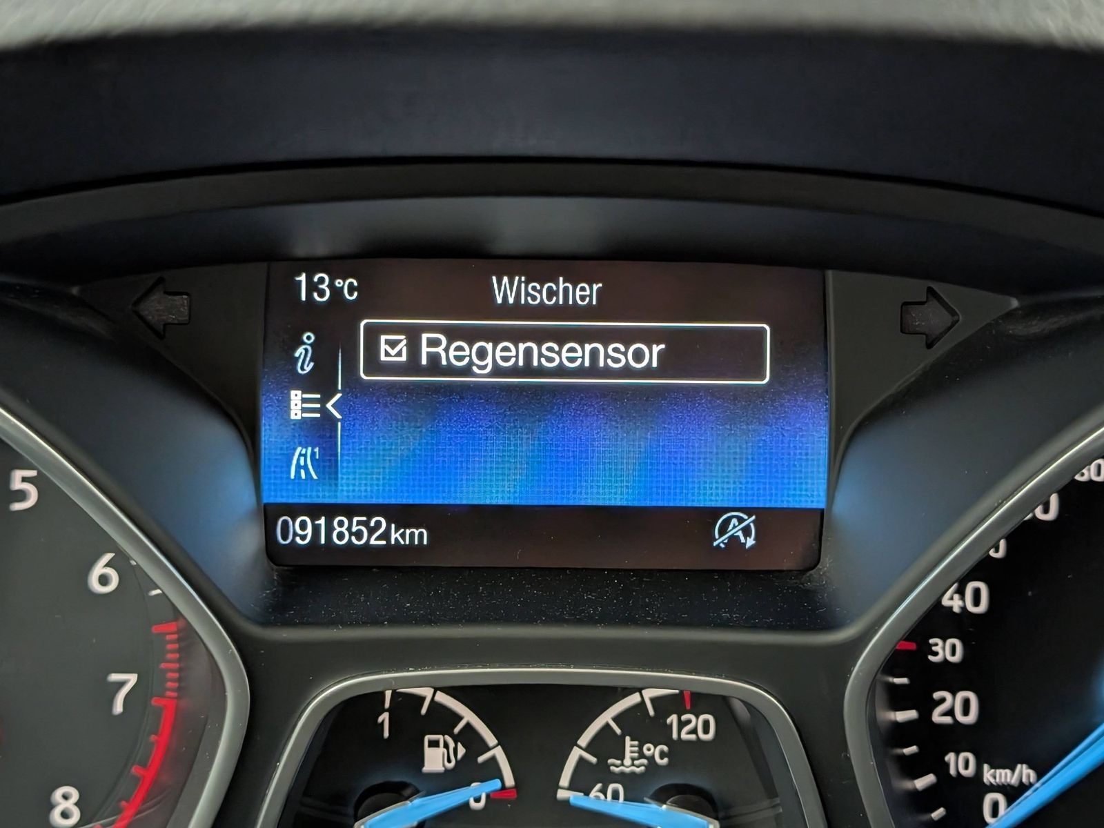 FORD Grand C-Max  1.0 EcoBoost Titanium Keyfree Navi – Bild 26