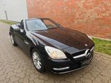Mercedes-Benz SLK 200Roadster-LEDER-NAVI-SHZ-ALU-TÜV27 - Mercedes-Benz SLK-Klasse in Hamburg