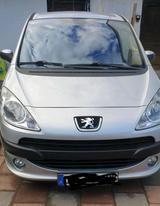 Peugeot  1007 mit Schiebetüren - Peugeot 1007: Schiebetüren