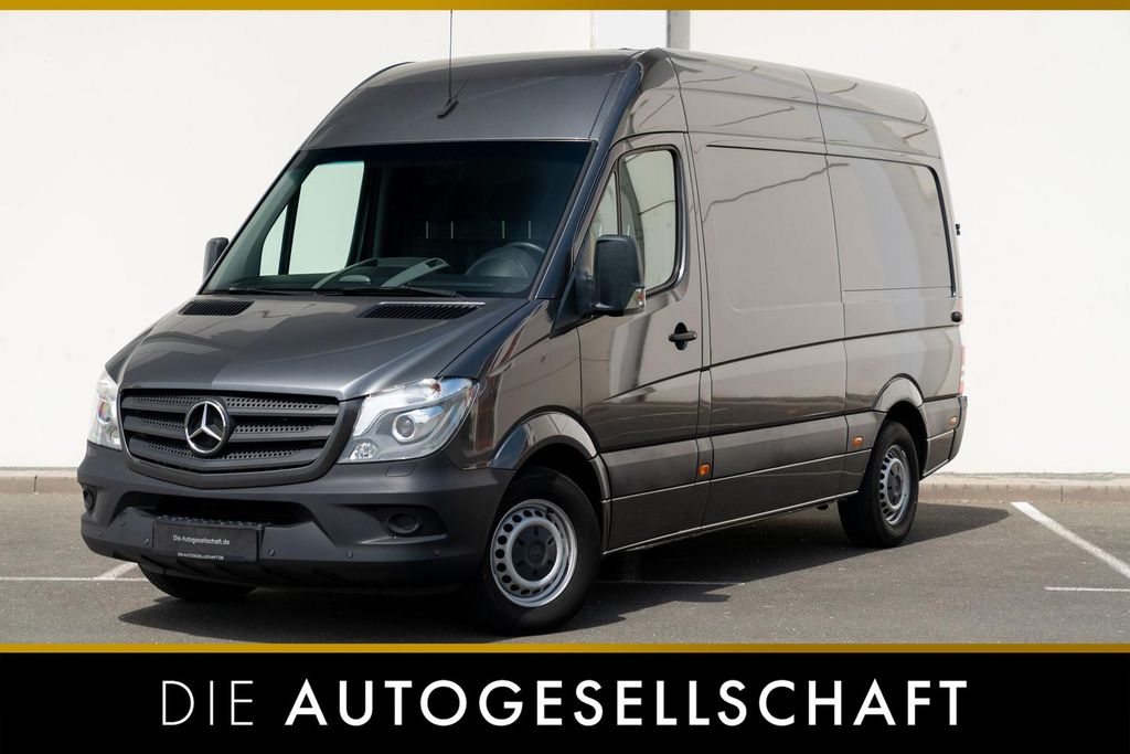 Image of Mercedes-Benz Sprinter