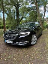 Opel Insignia 2.0D  *LUX*360*ACC*MASSAGE*KEYLESS*AHK*
