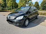Mercedes-Benz Mercedes Benz w245 B 170 - Mercedes-Benz B 170 in Duisburg