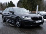 BMW 540d Touring xDrive M-Sport PANO HUD LASER W-LAN - gebrauchte BMW 540 aus dem Jahr 2022