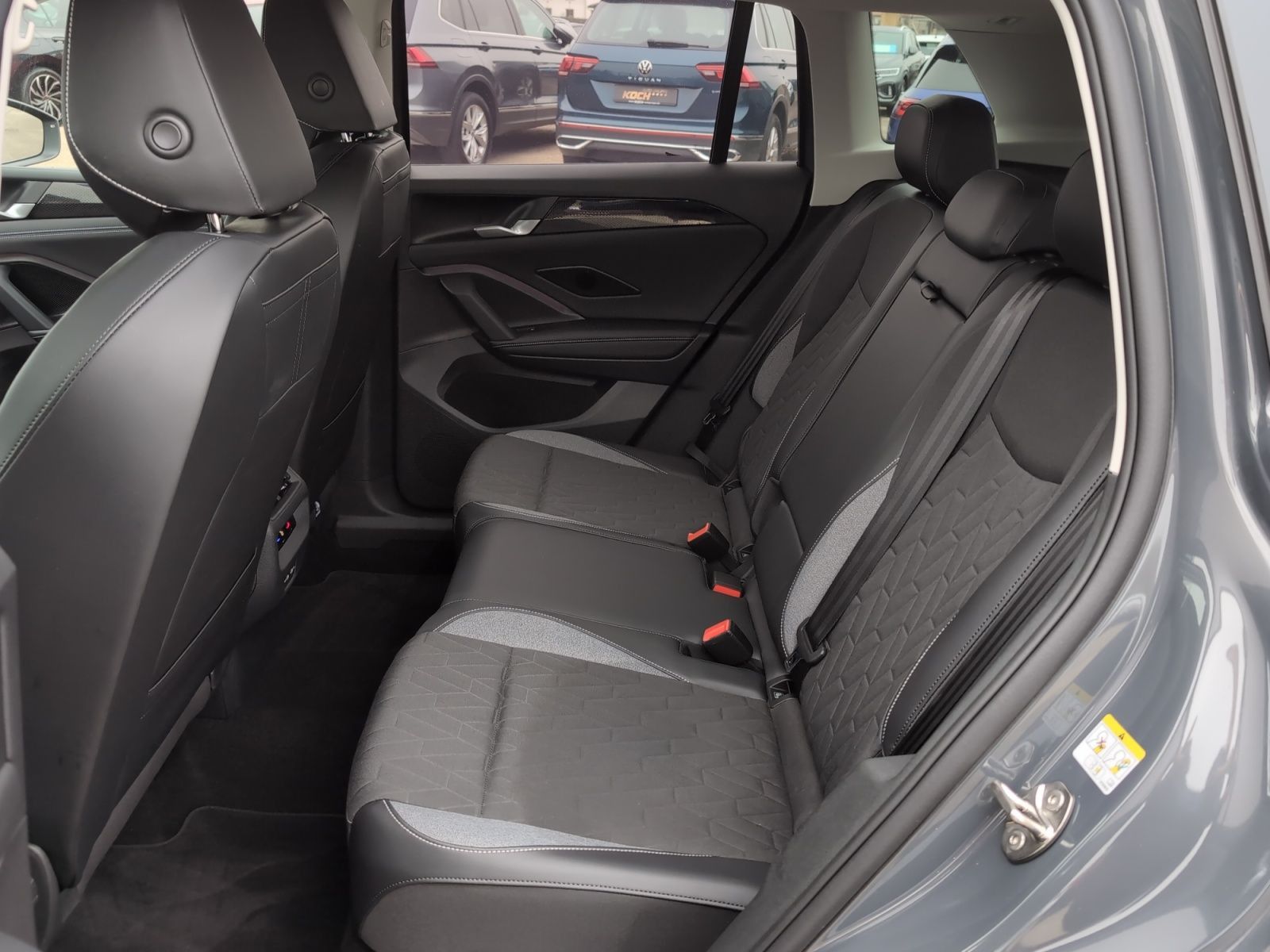 Volkswagen Tiguan - Bild 11