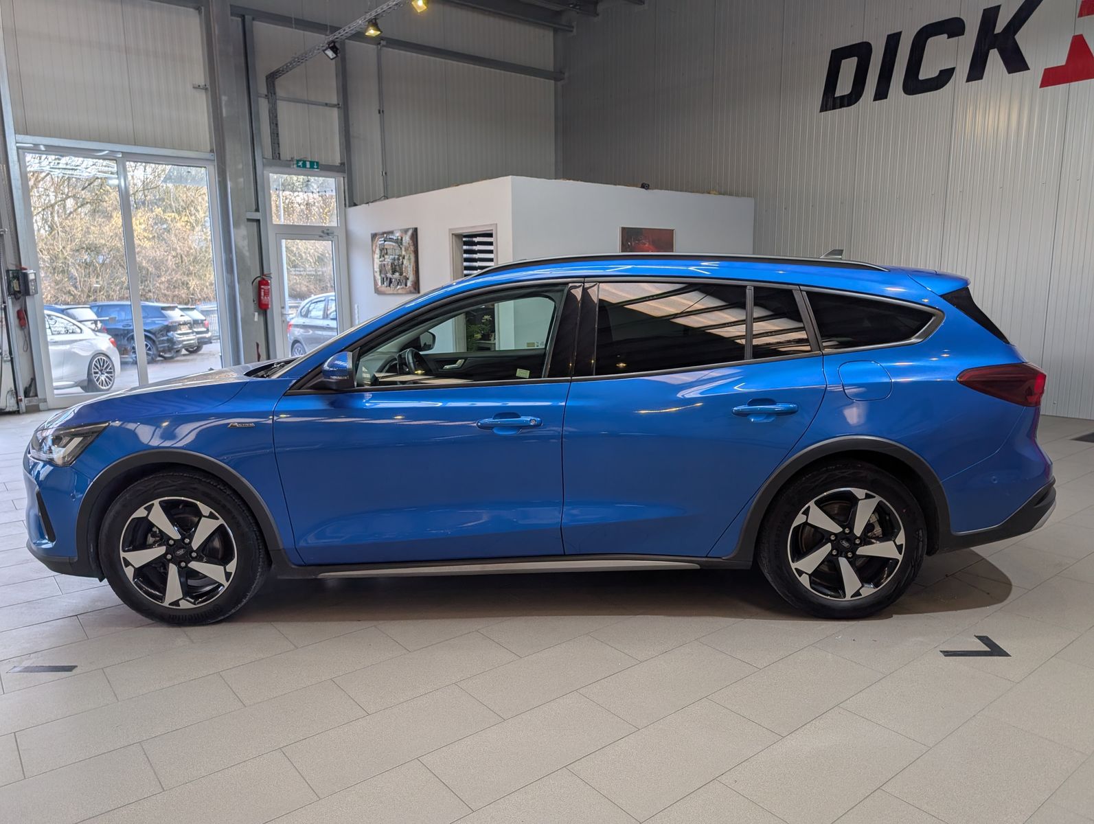 Fahrzeugabbildung Ford Focus 1.0 EcoBoost MHEV Active LED ACC Cam 17"