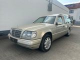 Mercedes-Benz E 250 W124 Leichenwagen - Mercedes-Benz E 250 in Wiesbaden