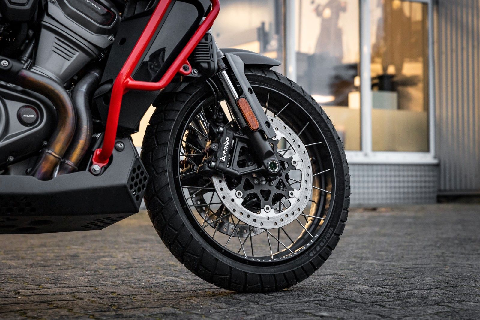 Fahrzeugabbildung Harley-Davidson RA1250SE PAN AMERICA CVO - 1.Hand