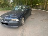 BMW bmw e 36  318is motor  cupe - BMW: Cup