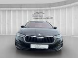 Skoda Octavia Combi Clever Kamera Navi Carplay Tempoma - Skoda Octavia Clever mit Diesel-Antrieb